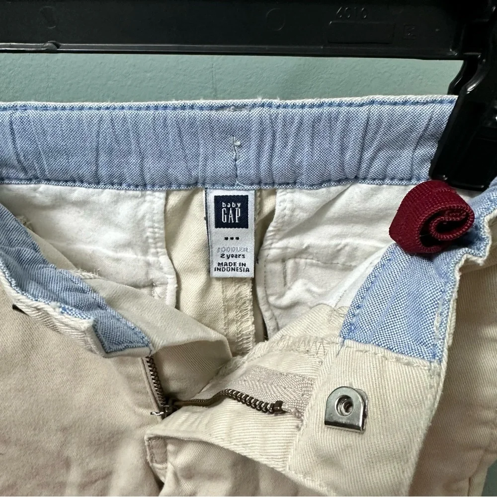 Baby Gap Khaki Pants- dress pants size 2 boys